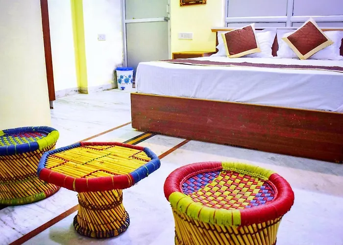 Nanus Hostel Jaipur